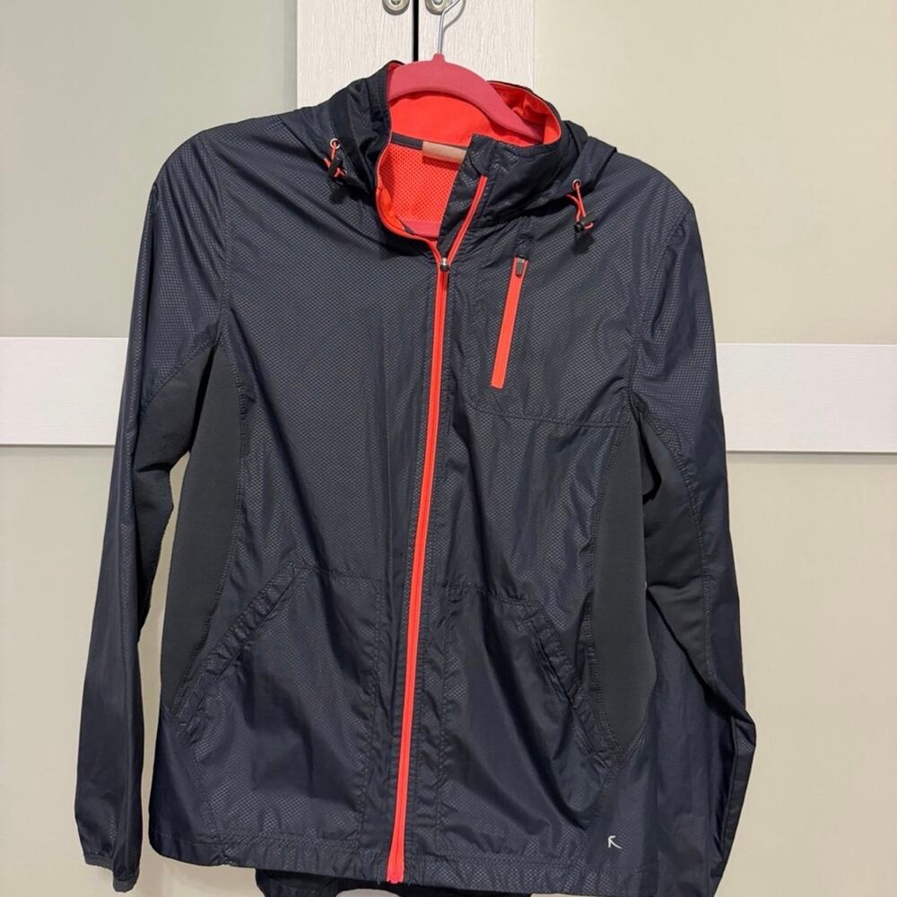 Danskin Now Lightweight Hooded Windbreaker Jacket M